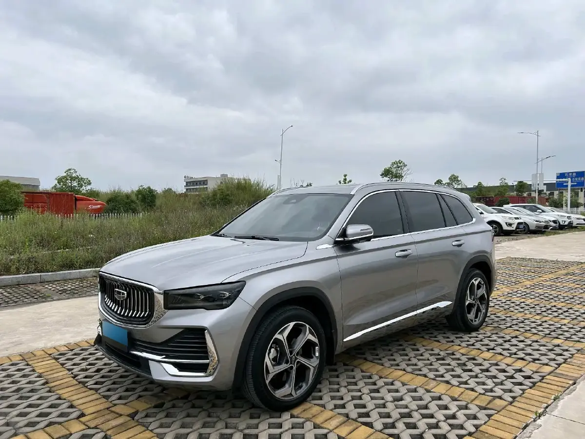 2024 Geely Monjaro 2.0T 238HP L4 8AT