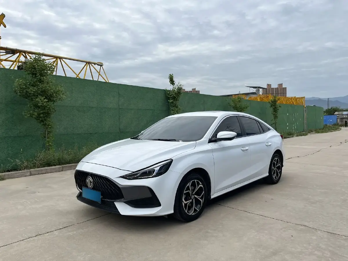 2021 MG 5 1.5L 120HP L4 CVT