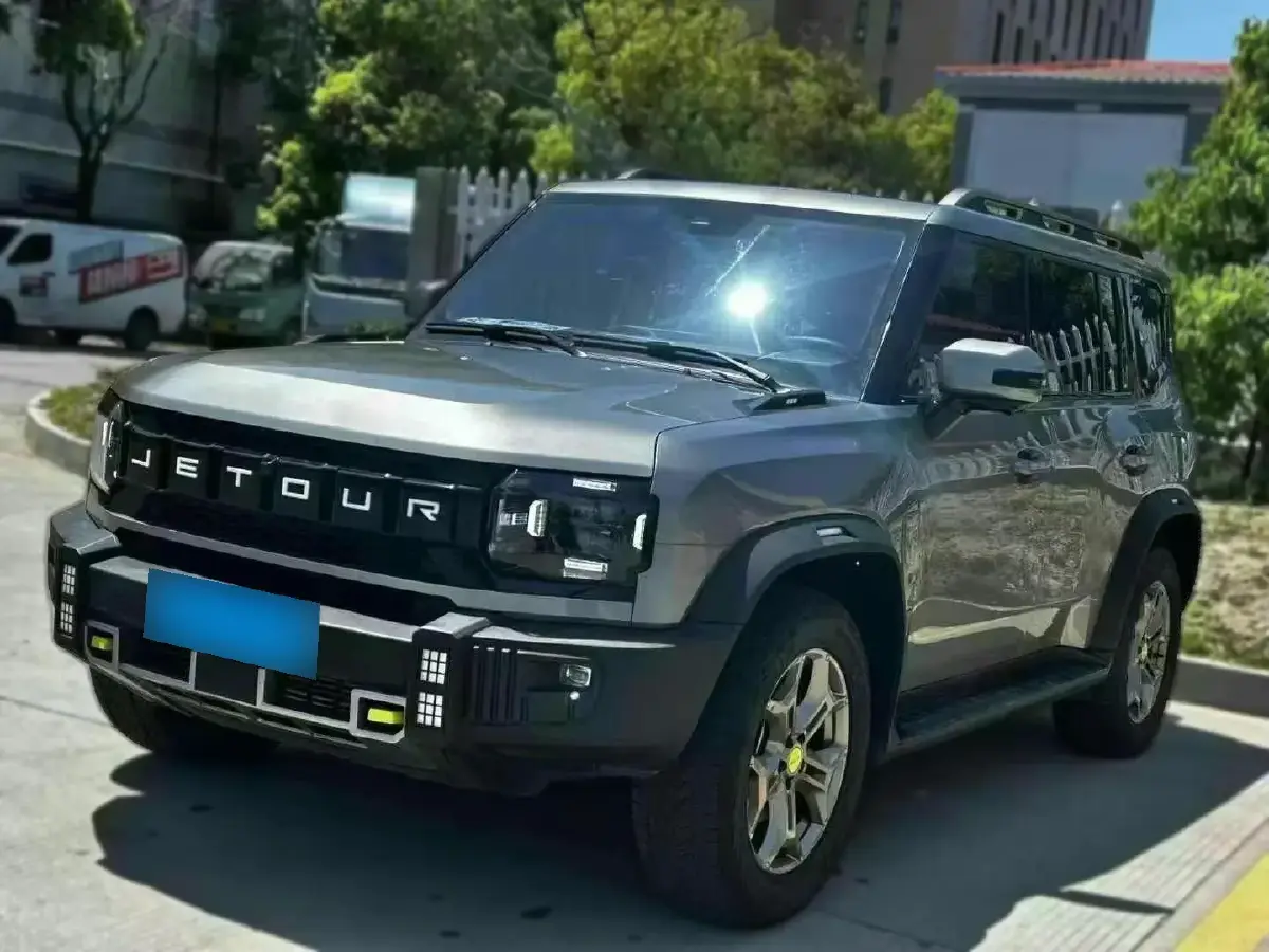 2023 Jetour Traveller 2.0T 254HP L4 8AT