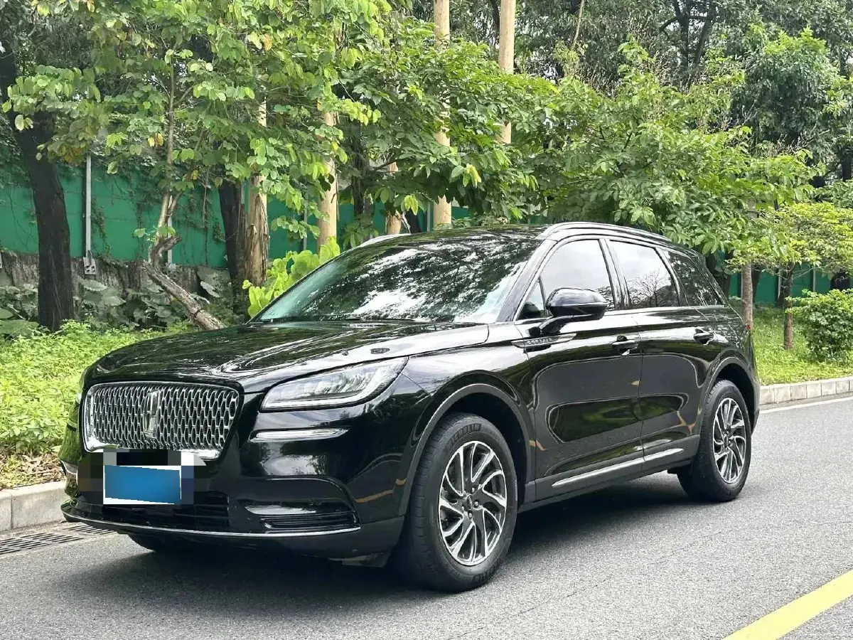 2022 Lincoln Corsair 2.0T 245HP L4 8AT