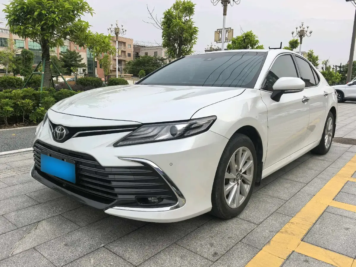 2021 Toyota Camry 2.0L 178HP L4 CVT