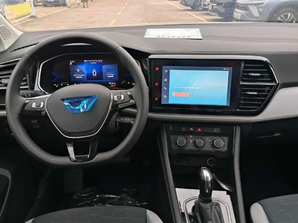 2024 Jetta VS5 1.4T 150HP L4 5MT,autocango,china used car exporter,china ev exporter,chinese used car exporter,chinese used ev exporter