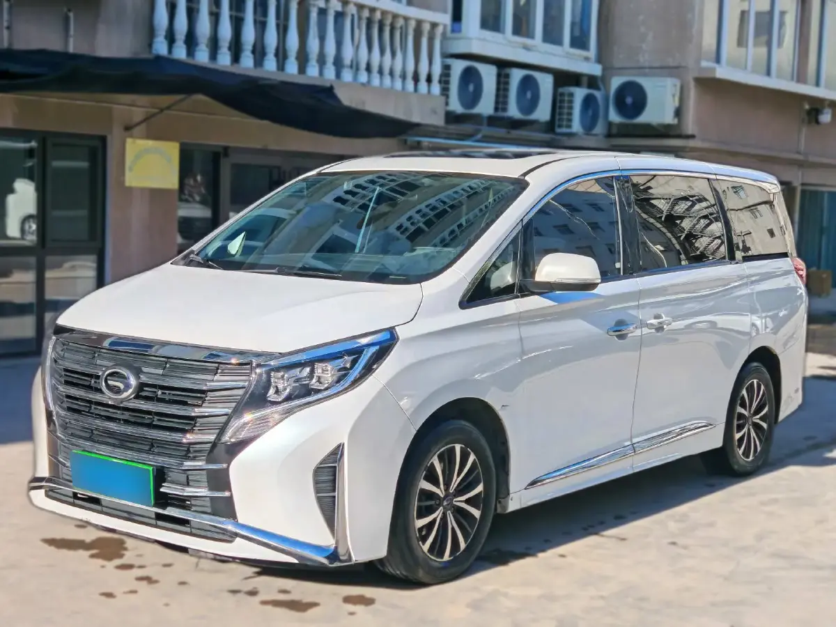 2023 GAC Trumpchi M8 2.0T 252HP L4 8AT