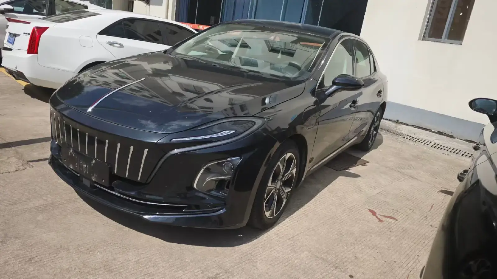 2021 HongQi E-QM5 BEV 54KWH