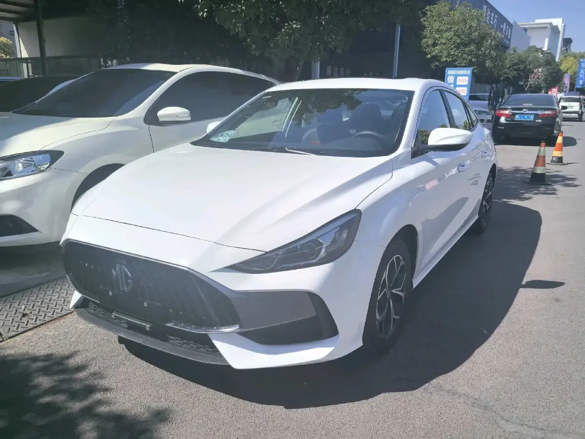 2023 MG 5 1.5L 129HP L4 CVT