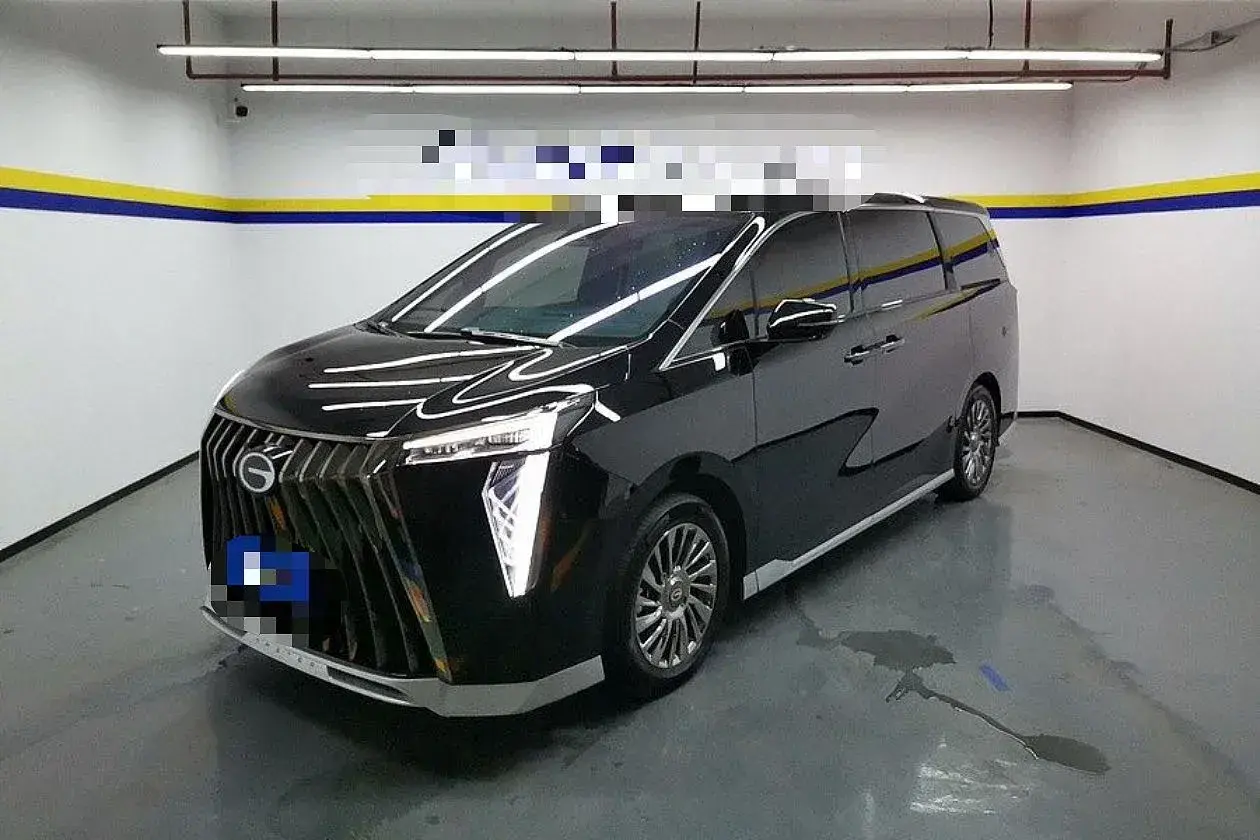 2023 GAC Trumpchi M8 2.0T 190HP L4 E-CVT Hybrid