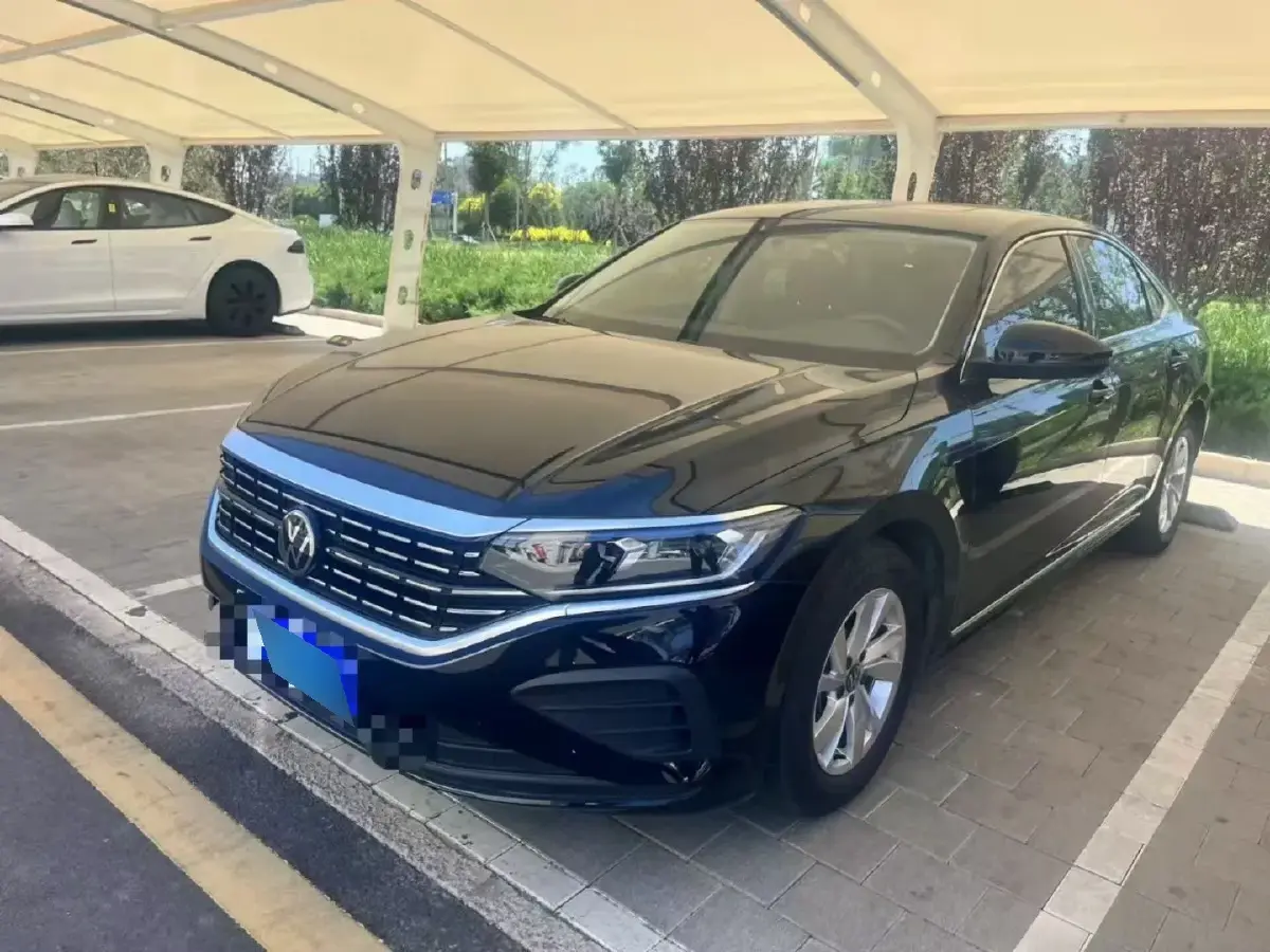 2024 Volkswagen Passat 1.4T 150HP L4 7DCT