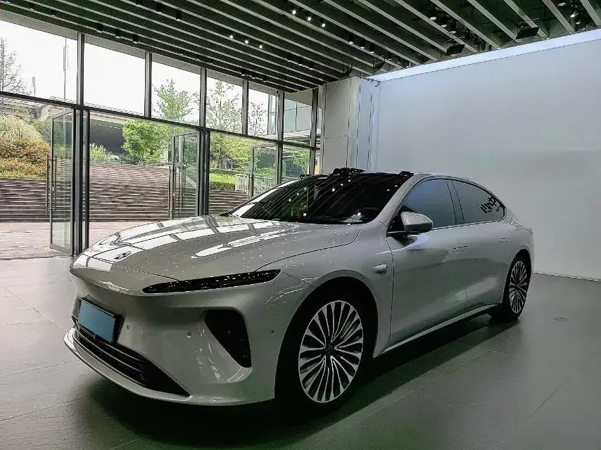 2023 NIO ET7 BEV 75KWH