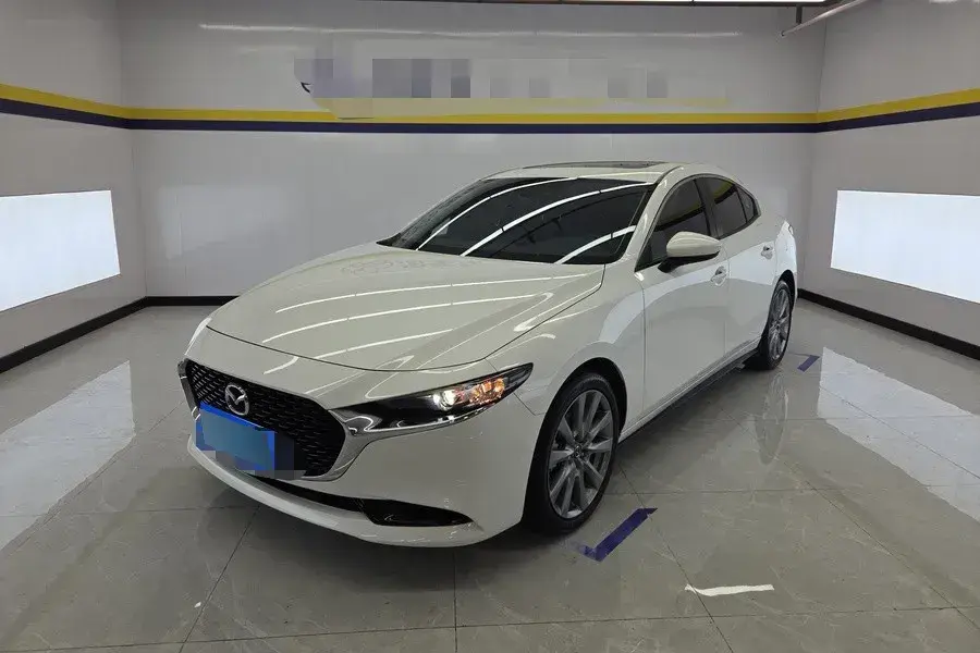 2023 Mazda 3 Axela 2.0L 158HP L4 6AT