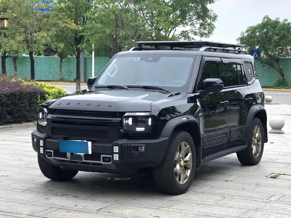 2023 Jetour Traveller 2.0T 254HP L4 8AT