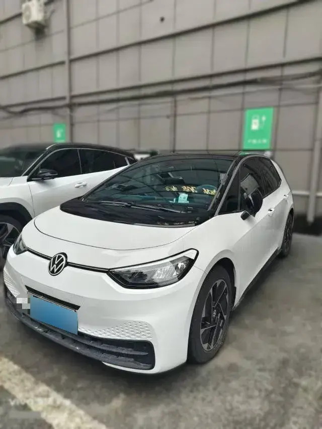 2024 Volkswagen ID.3 BEV 52.8KWH