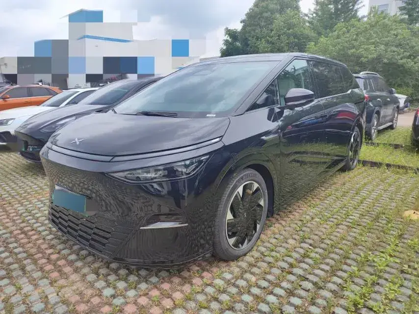 2024 Xpeng X9 BEV 101.5KWH