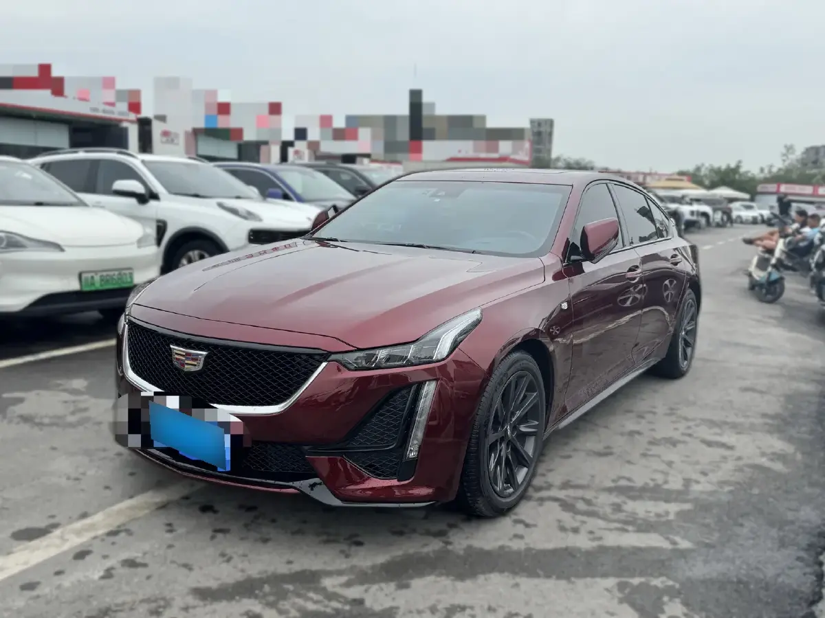 2023 Cadillac CT5 2.0T 237HP L4 10AT