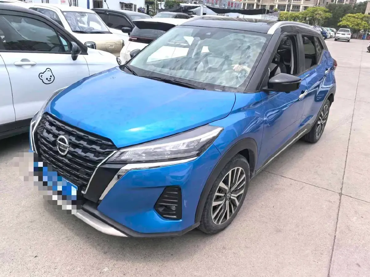 2022 Nissan Kicks 1.5L 122HP L4 CVT