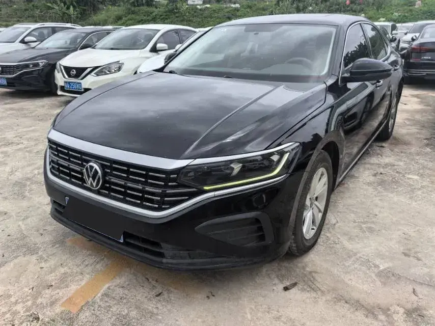 2022 Volkswagen Passat 1.4T 150HP L4 7DCT