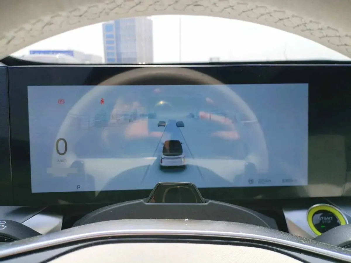 2022 Roewe Whale 2.0T 231HP L4 8AT,autocango,china used car exporter,china ev exporter,chinese used car exporter,chinese used ev exporter