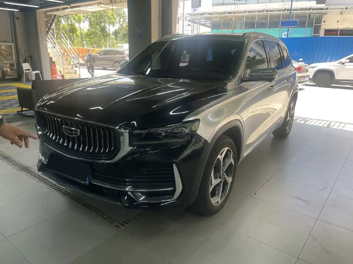 2024 Geely Monjaro 2.0T 238HP L4 8AT