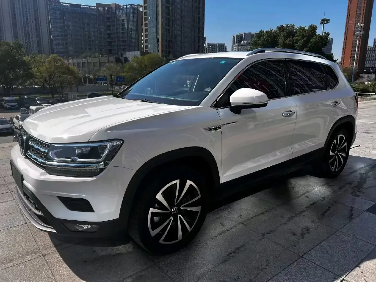 2021 Volkswagen Tharu 1.4T 150HP L4 7DCT