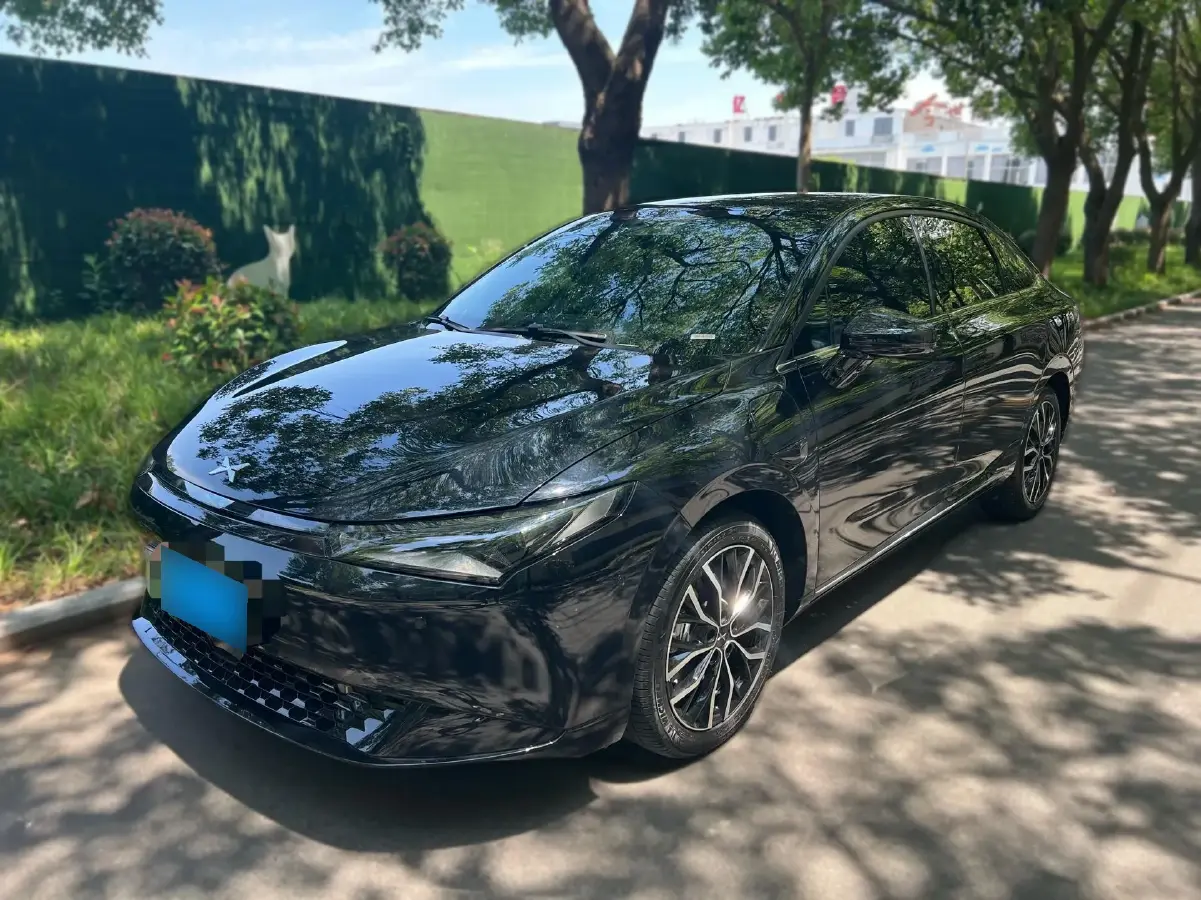 2024 Xpeng P5 BEV 55.4KWH