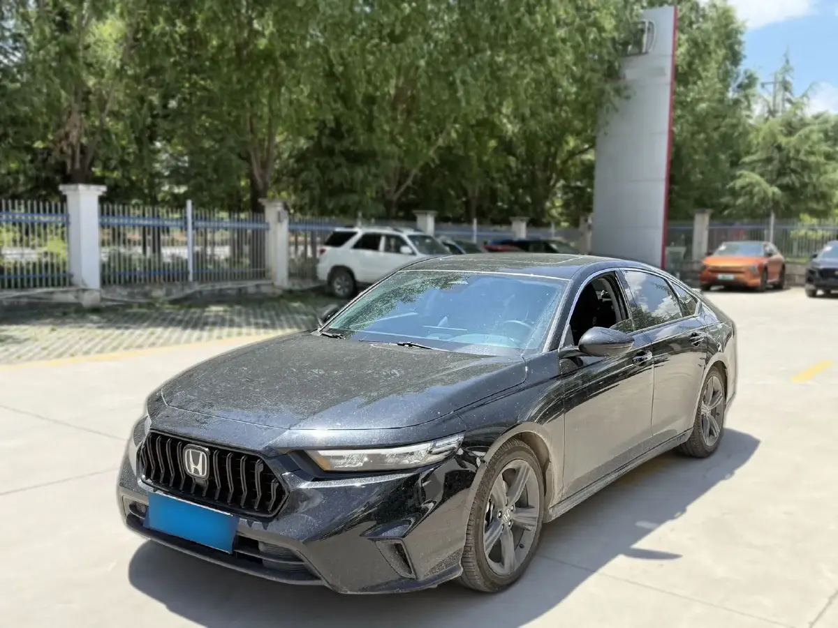 2024 Honda Inspire 1.5T 192HP L4 CVT