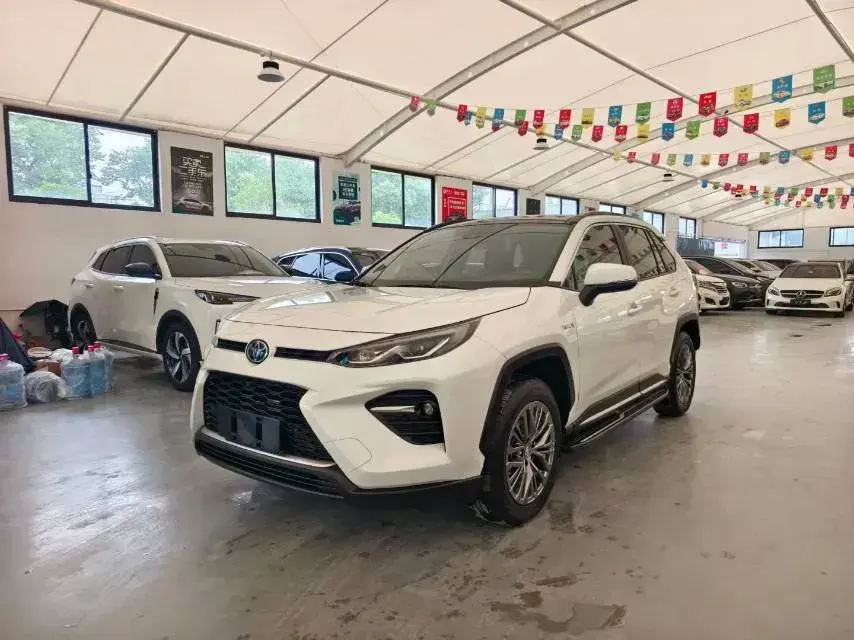 2023 Toyota Wildlander 2.5L 178HP L4 E-CVT Hybrid