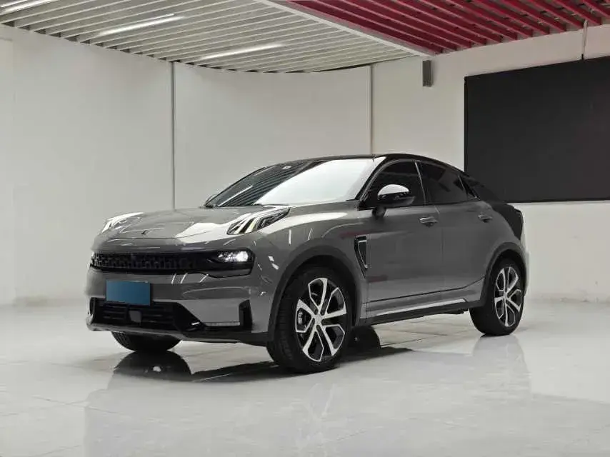 2022 LYNK&CO 05 2.0T 254HP L4 8AT