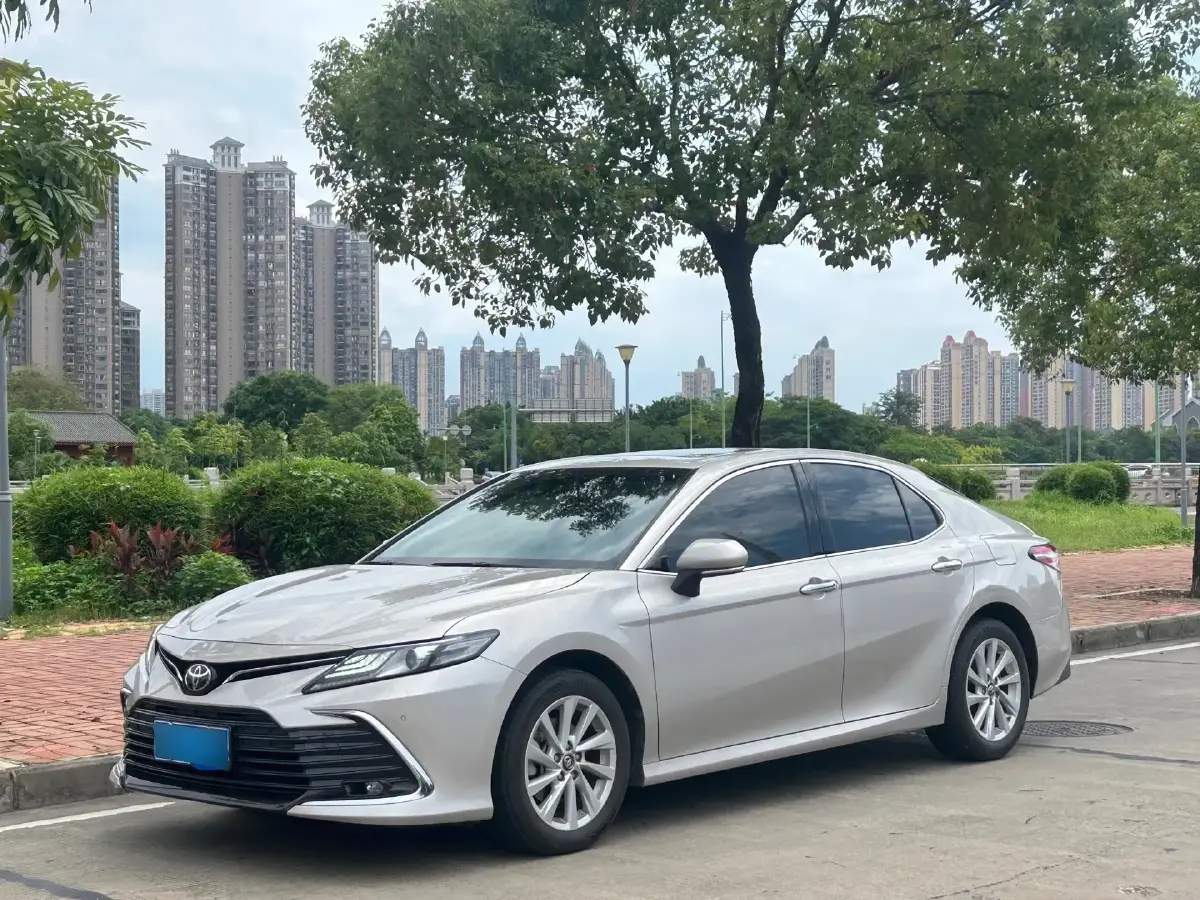 2021 Toyota Camry 2.0L 178HP L4 CVT