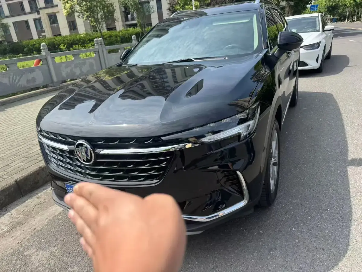 2022 Buick EnvisionPlus 2.0T 237HP L4 9AT