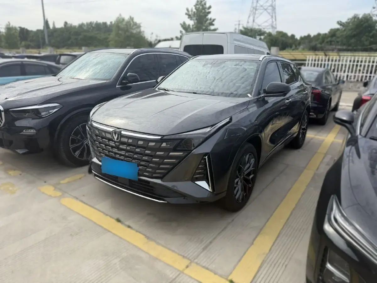 2025 ChangAn UNI-Z 1.5T 188HP L4 7DCT