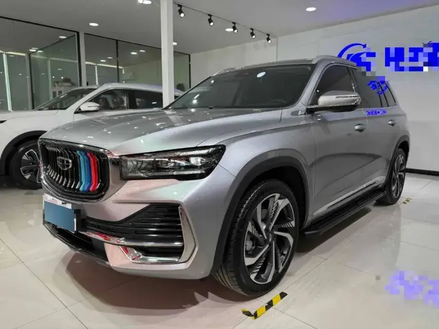 2023 Geely Monjaro 2.0T 238HP L4 8AT