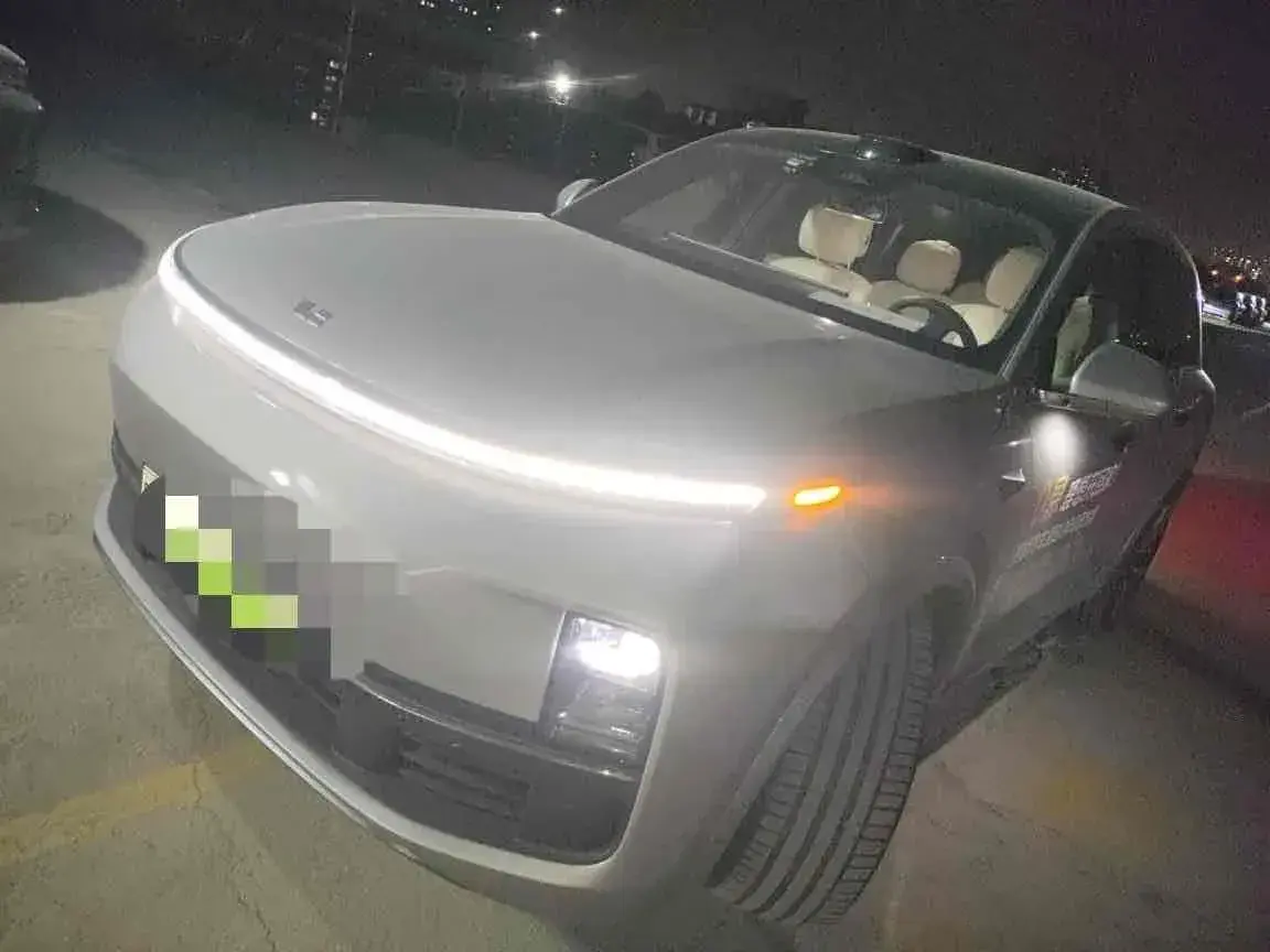 2024 Li L8 Range Extended 154HP REEV 52.3KWH