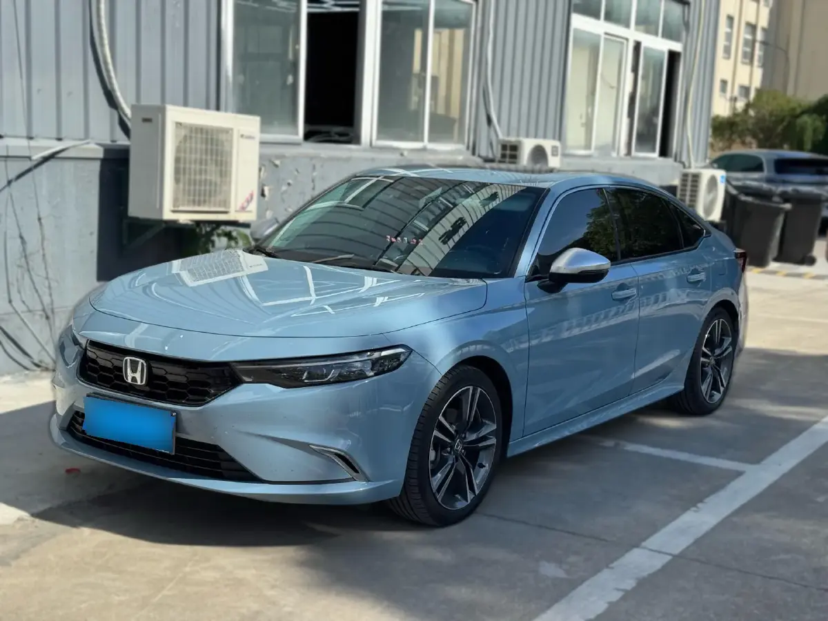 2023 Honda Integra 2.0L 143HP L4 E-CVT Hybrid