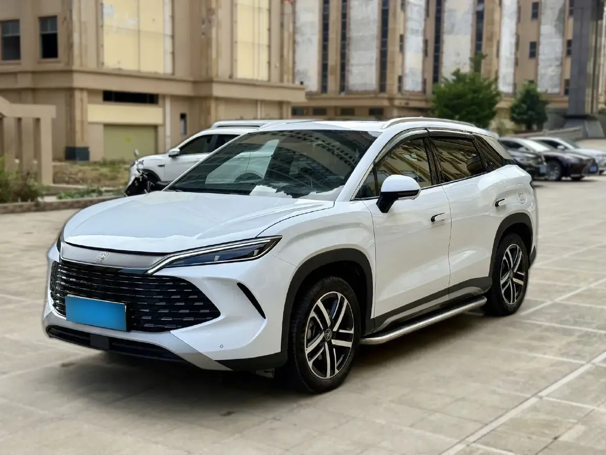 2024 BYD SongL DM-i 1.5L 101HP L4 E-CVT PHEV 18.3KWH