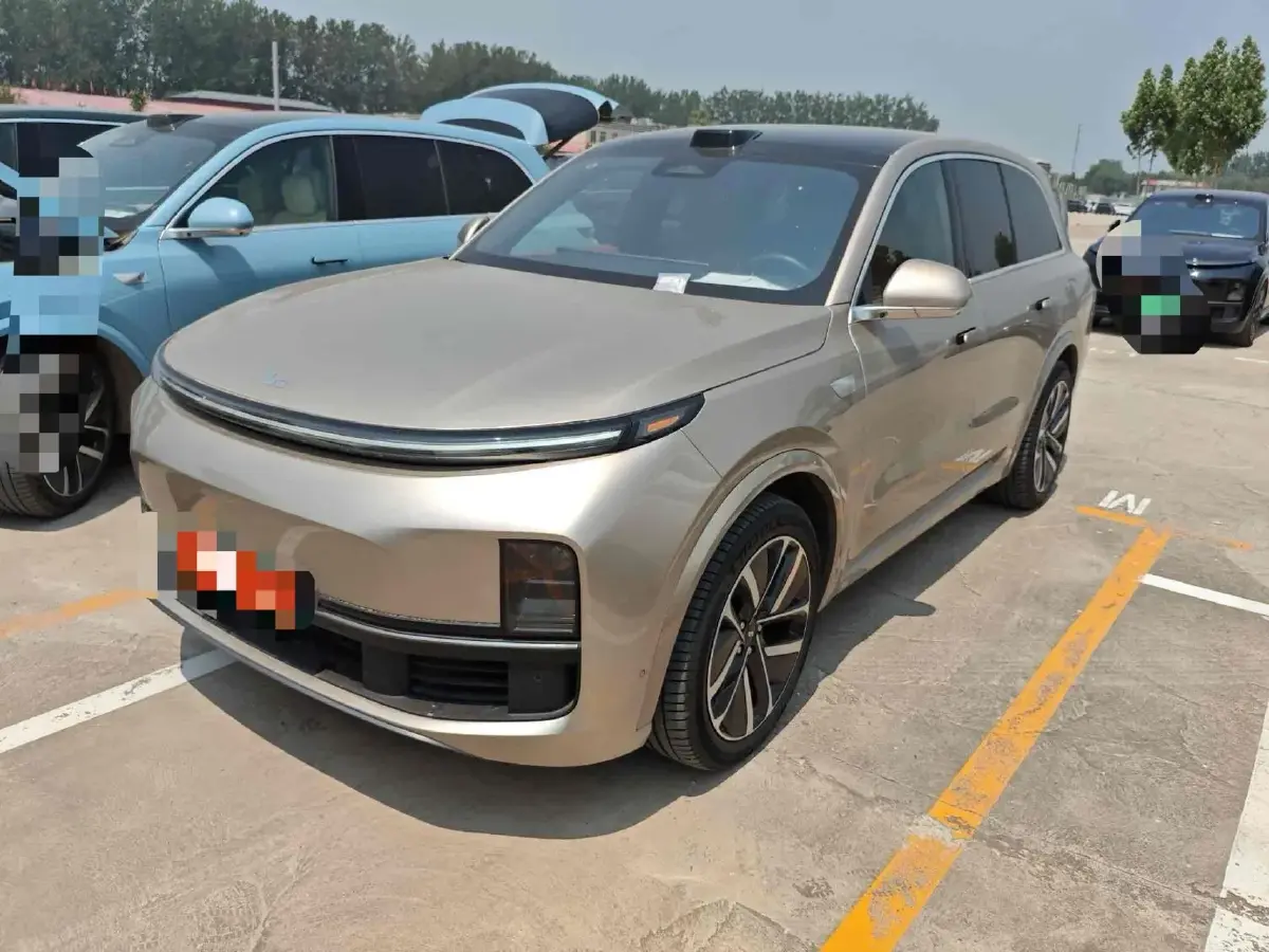 2024 Li L8 Range Extended 154HP REEV 52.3KWH