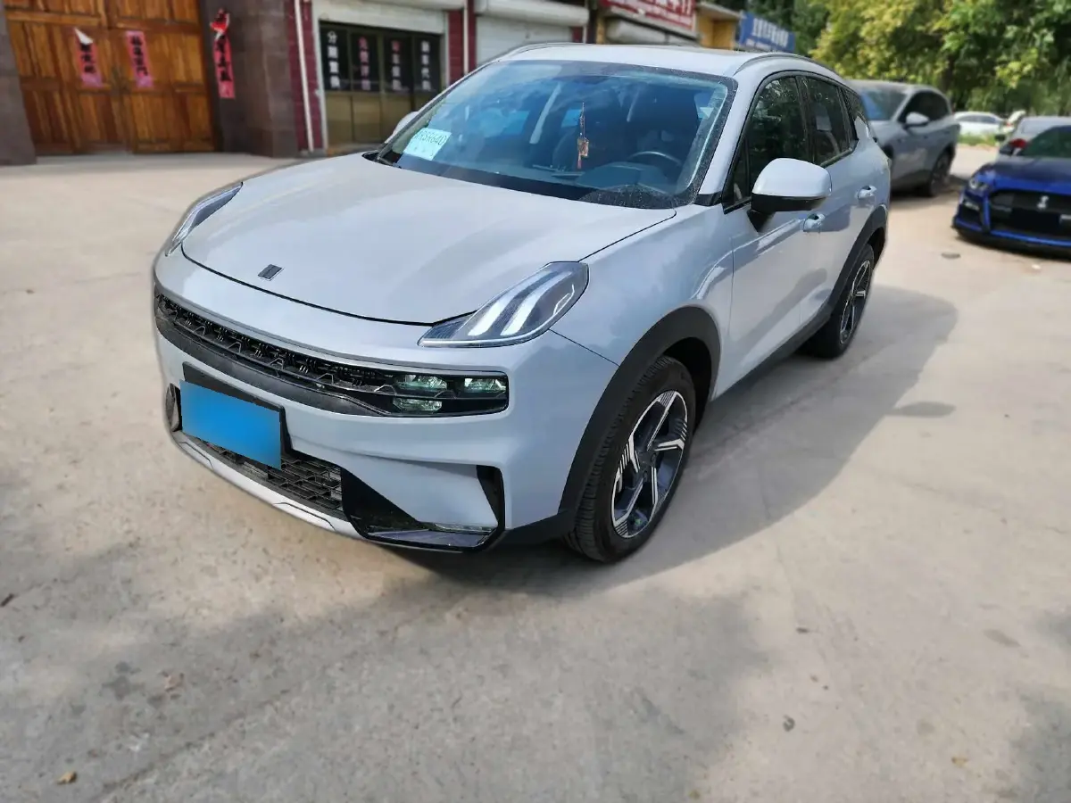2022 LYNK&CO 06 EM-P 1.5T 177HP L3 7DCT PHEV 15.5KWH