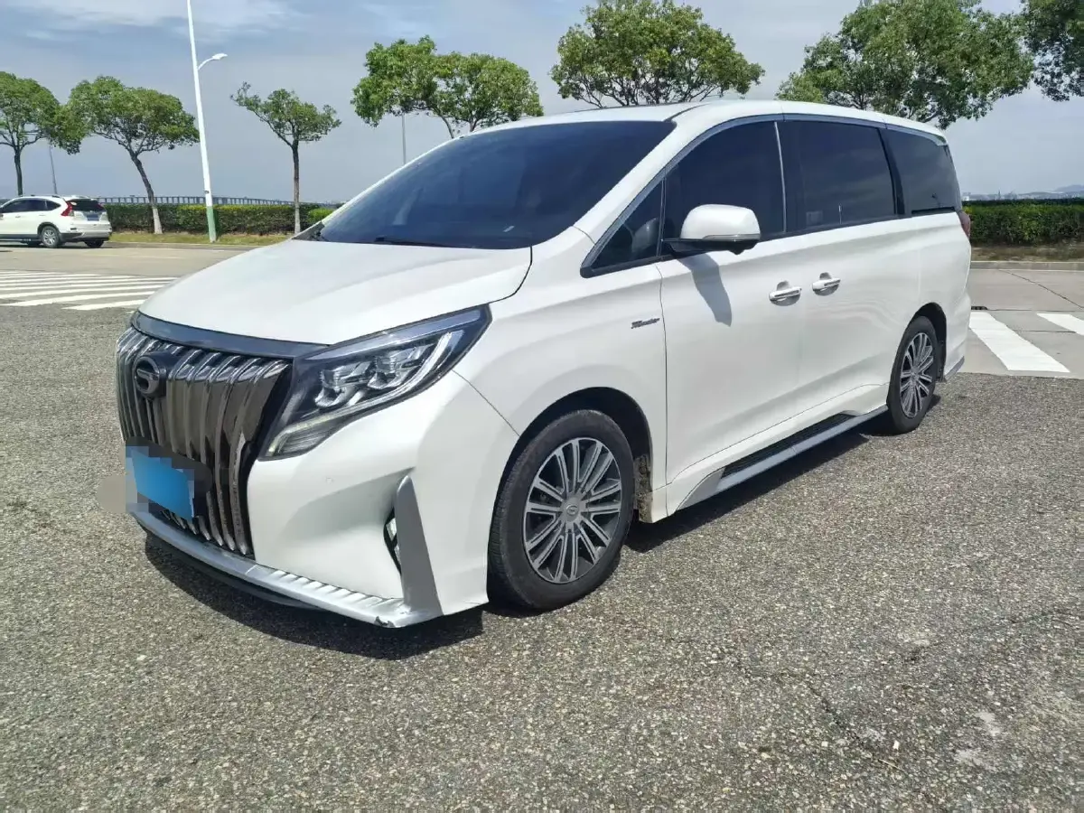 2021 GAC Trumpchi M8 2.0T 252HP L4 8AT