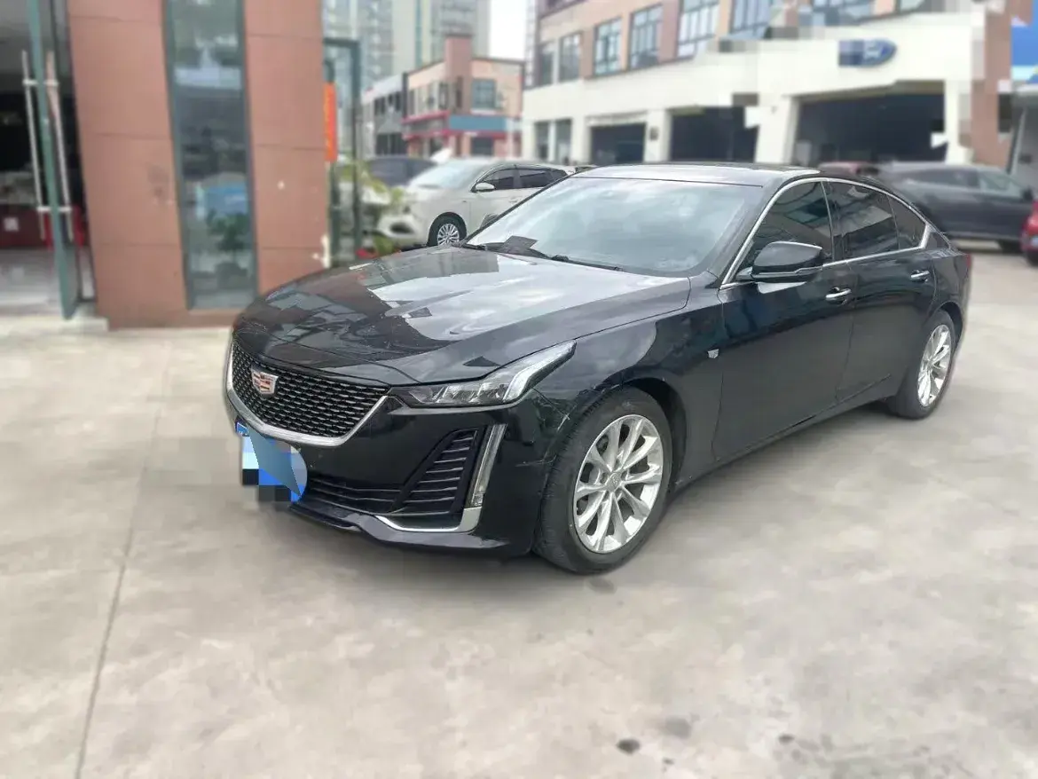 2022 Cadillac CT5 2.0T 237HP L4 10AT