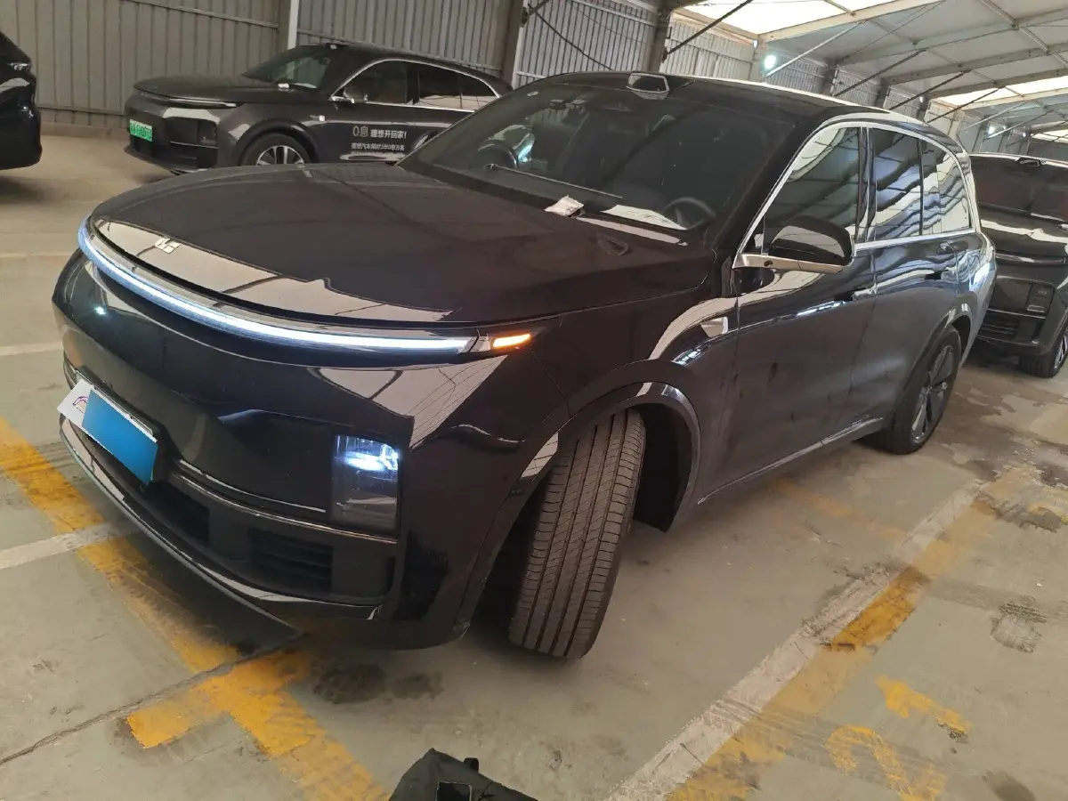 2024 Li L8 Range Extended 154HP REEV 42.8KWH