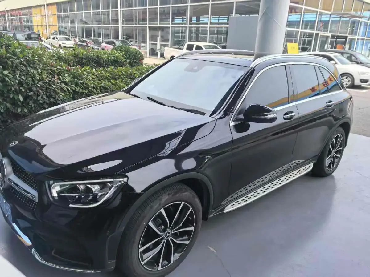 2022 Mercedes-Benz GLC Class 2.0T 258HP L4 9AT