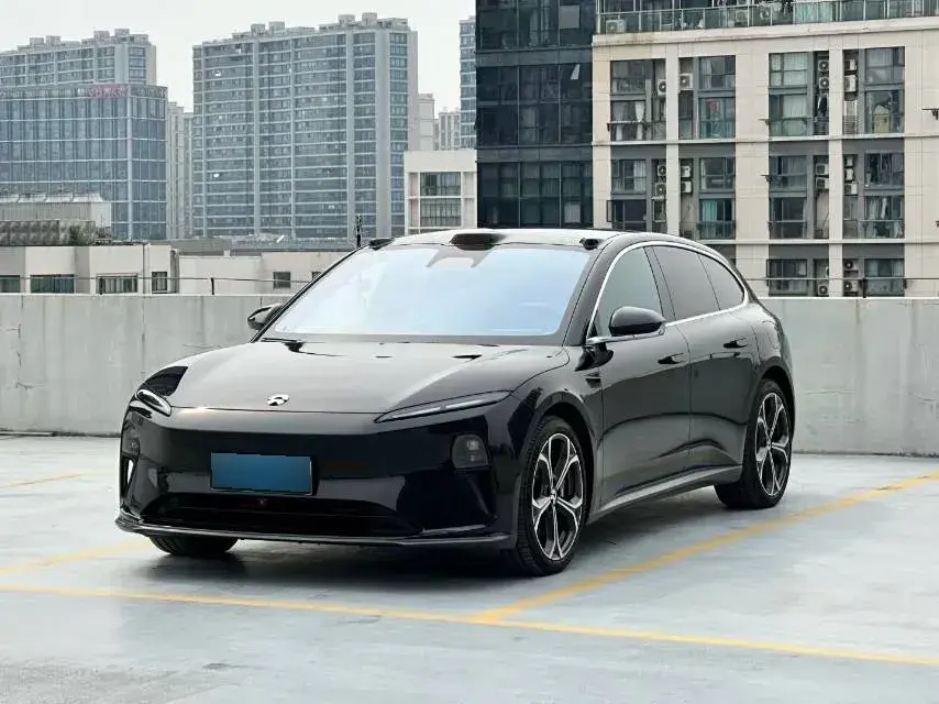 2024 NIO ET5T BEV 75KWH