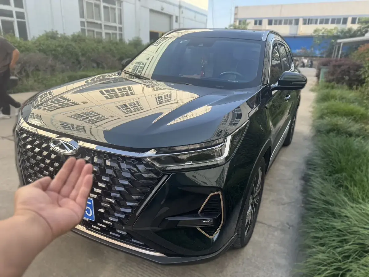 2022 Chery Tiggo 8 PRO 2.0T 254HP L4 7DCT