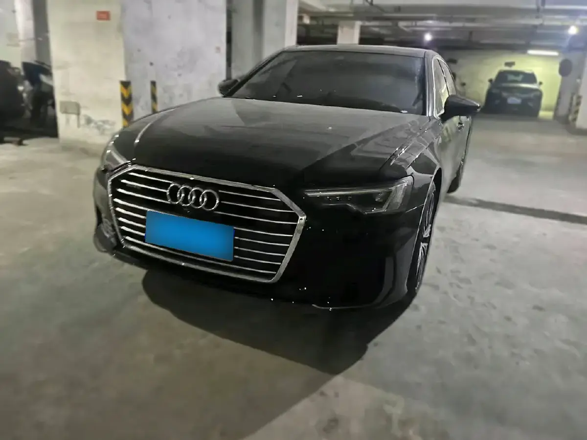 2022 Audi A6L 2.0T 224HP L4 7DCT