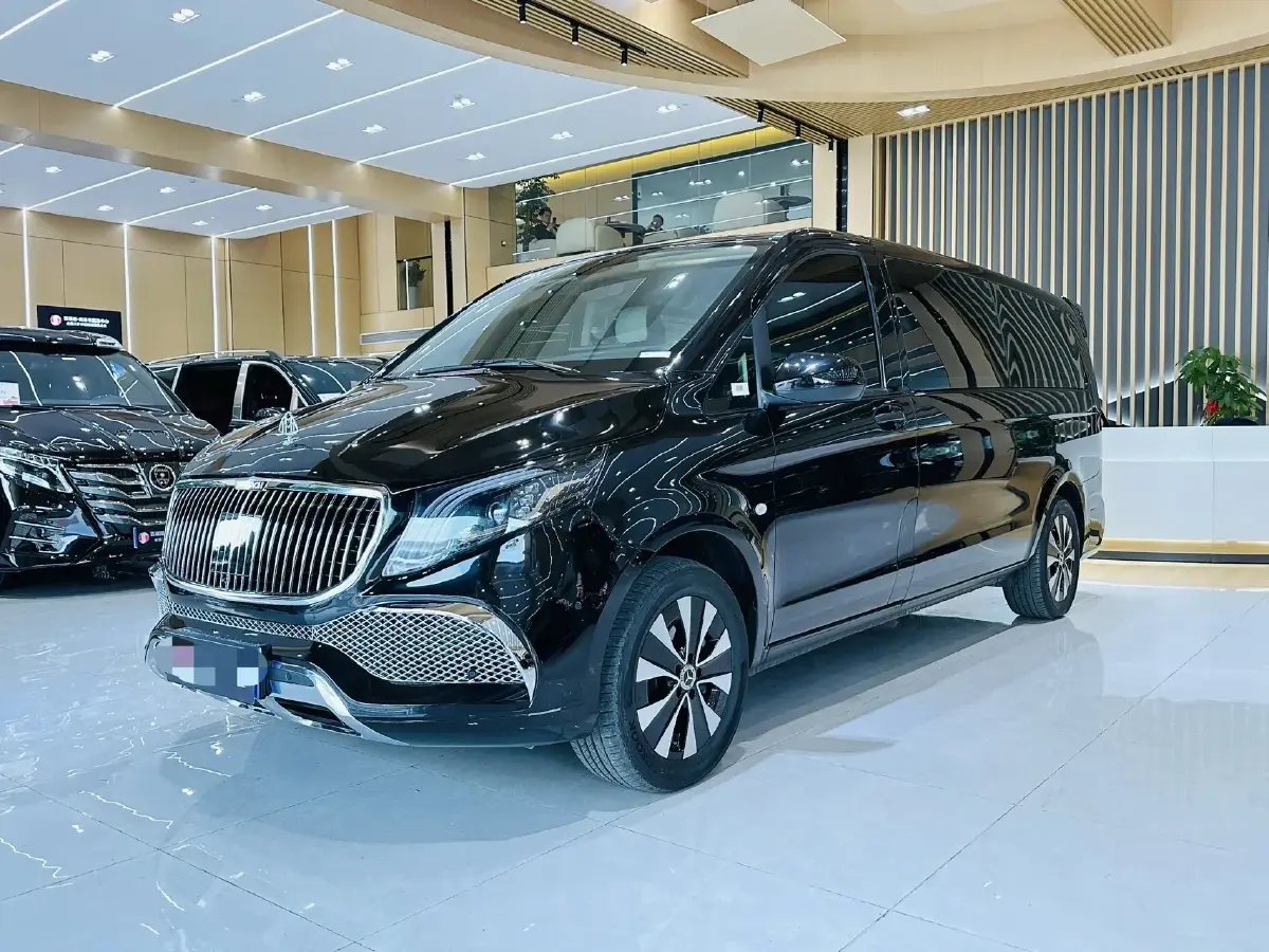 2023 Mercedes-Benz Vito 2.0T 211HP L4 9AT