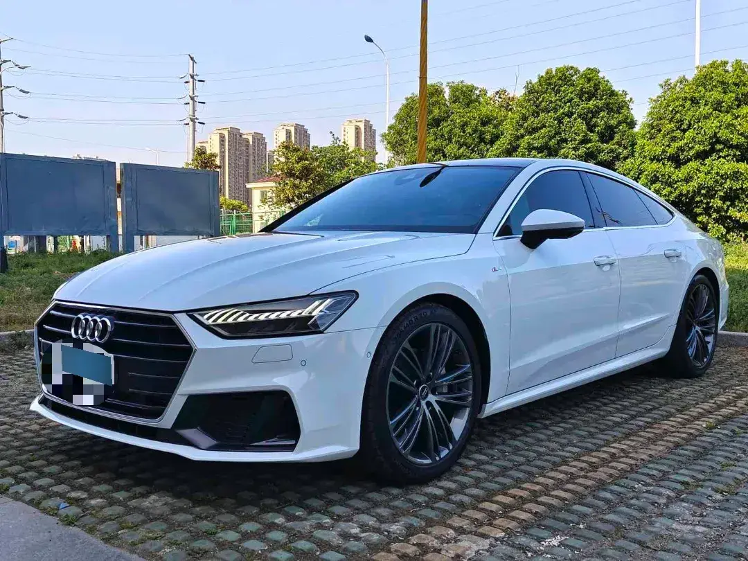 2023 Audi A7 2.0T 265HP L4 7DCT