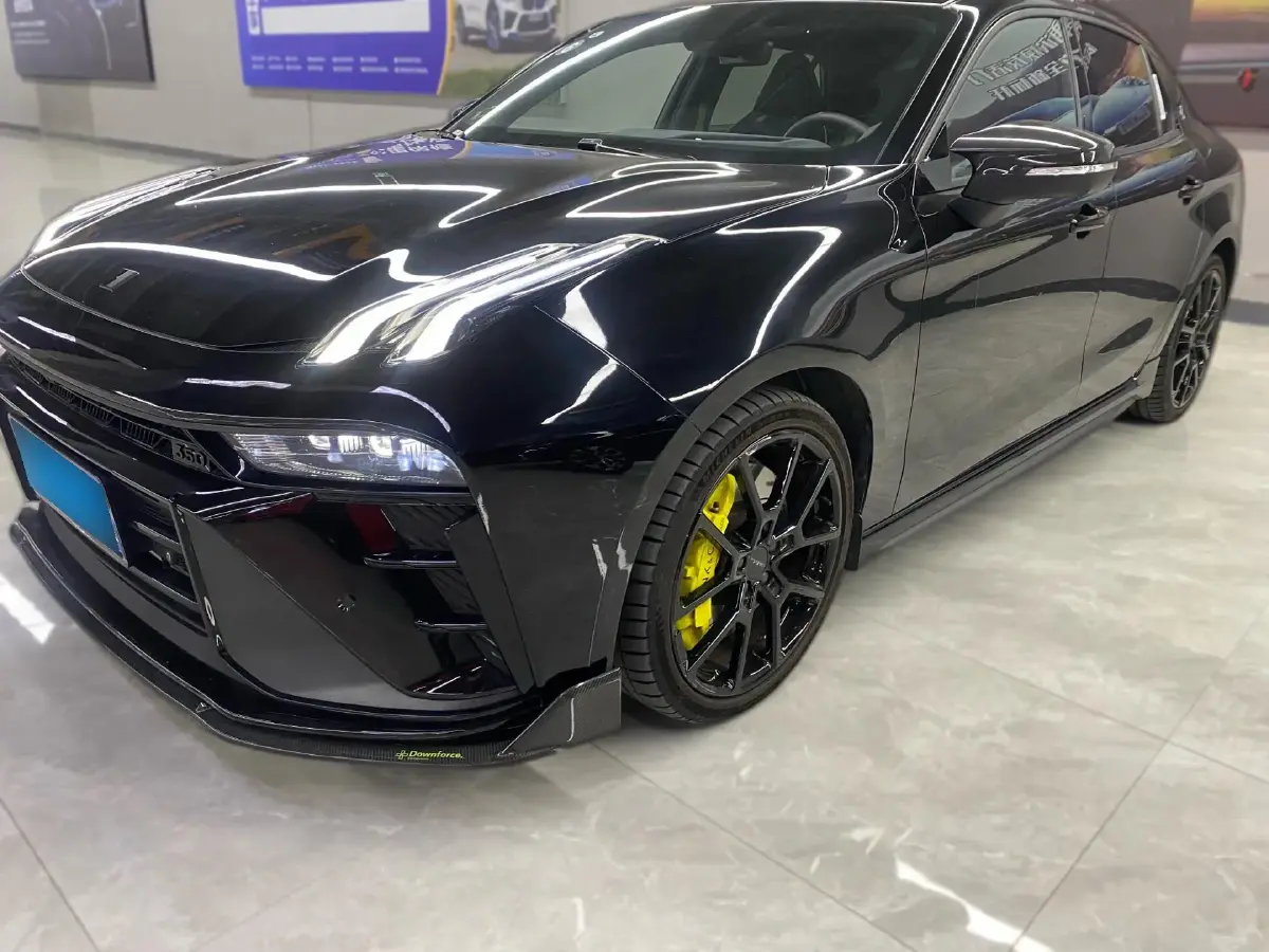 2023 LYNK&CO 03 2.0T 350HP L4 8AT