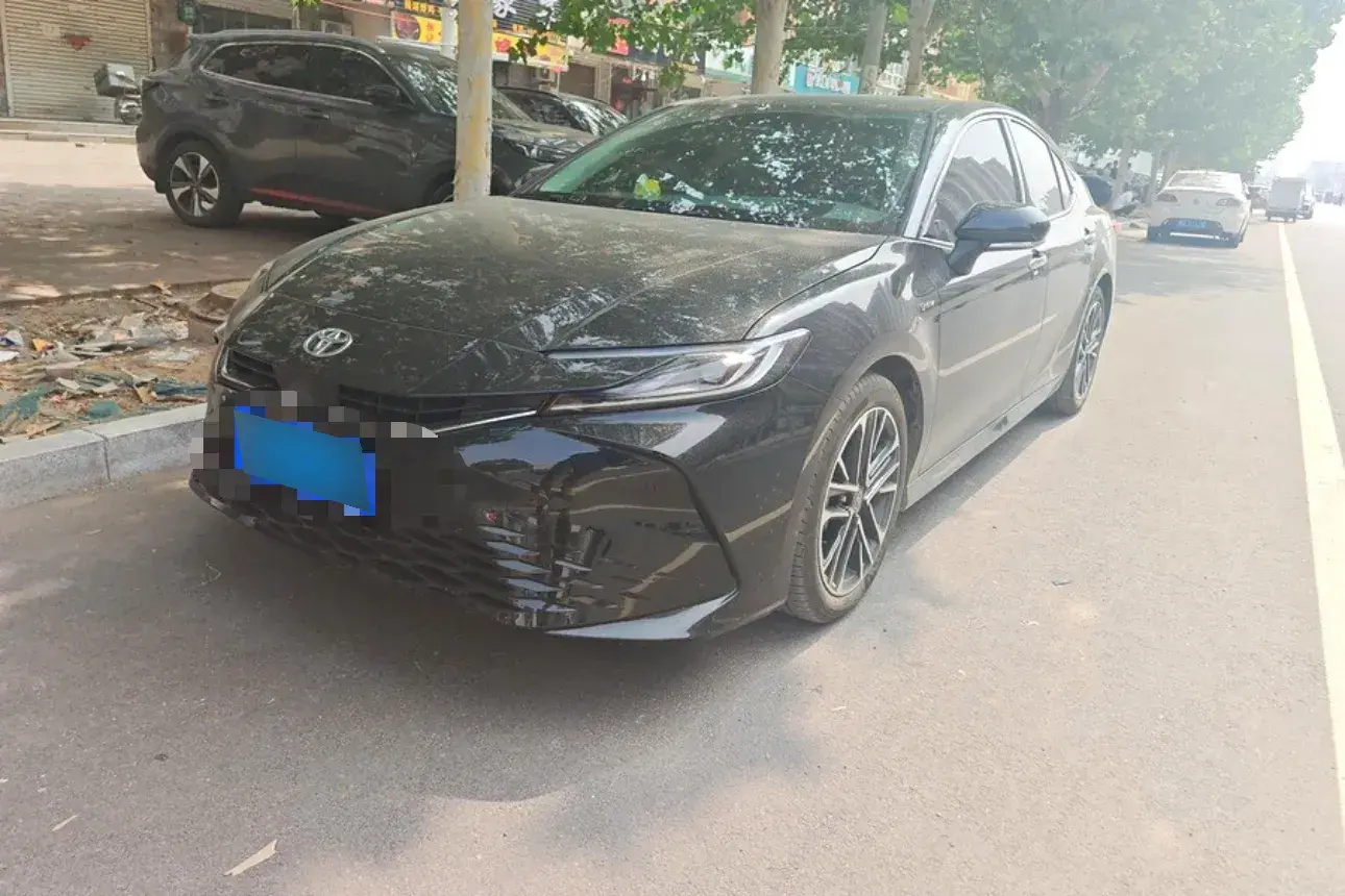 2024 Toyota Camry 2.0L 173HP L4 CVT