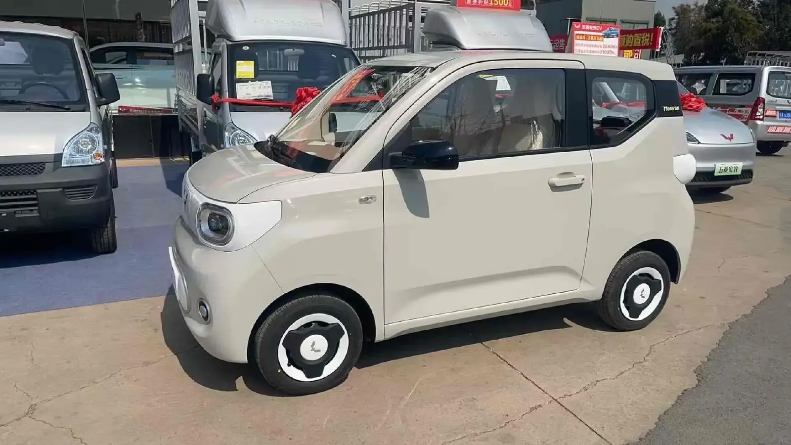 2024 WuLing HongGuang MINI EV BEV 17.3KWH