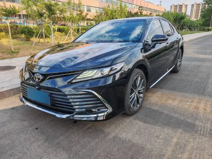 2023 Toyota Camry 2.5L 207HP L4 8AT