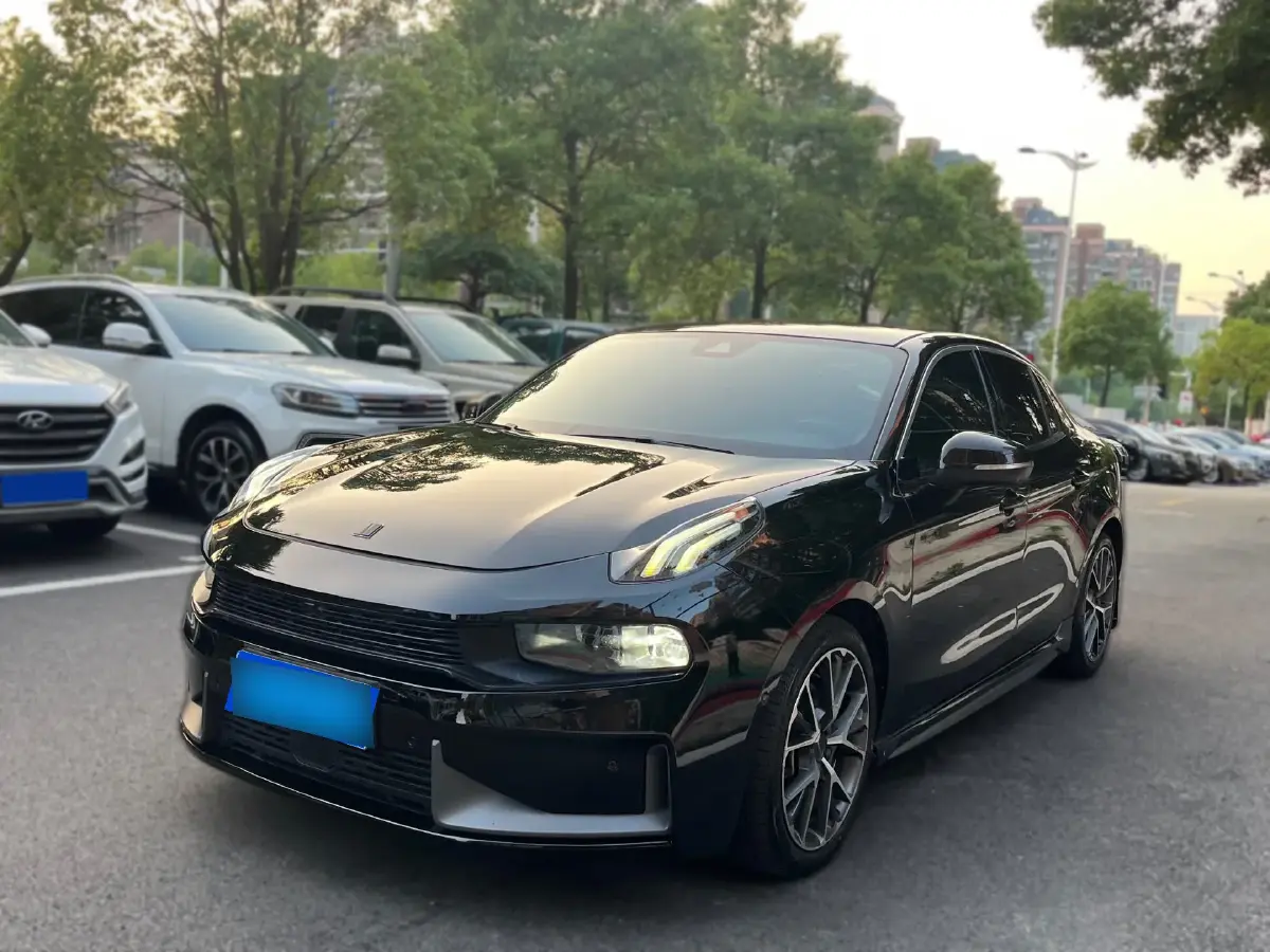 2022 LYNK&CO 03 2.0T 190HP L4 7DCT