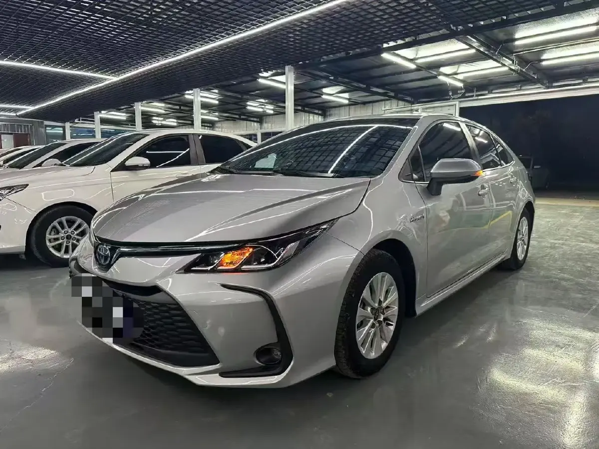 2023 Toyota Corolla 1.8L 98HP L4 E-CVT Hybrid